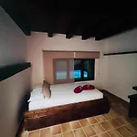 Casita Barranco Del Agua * ヤイサ